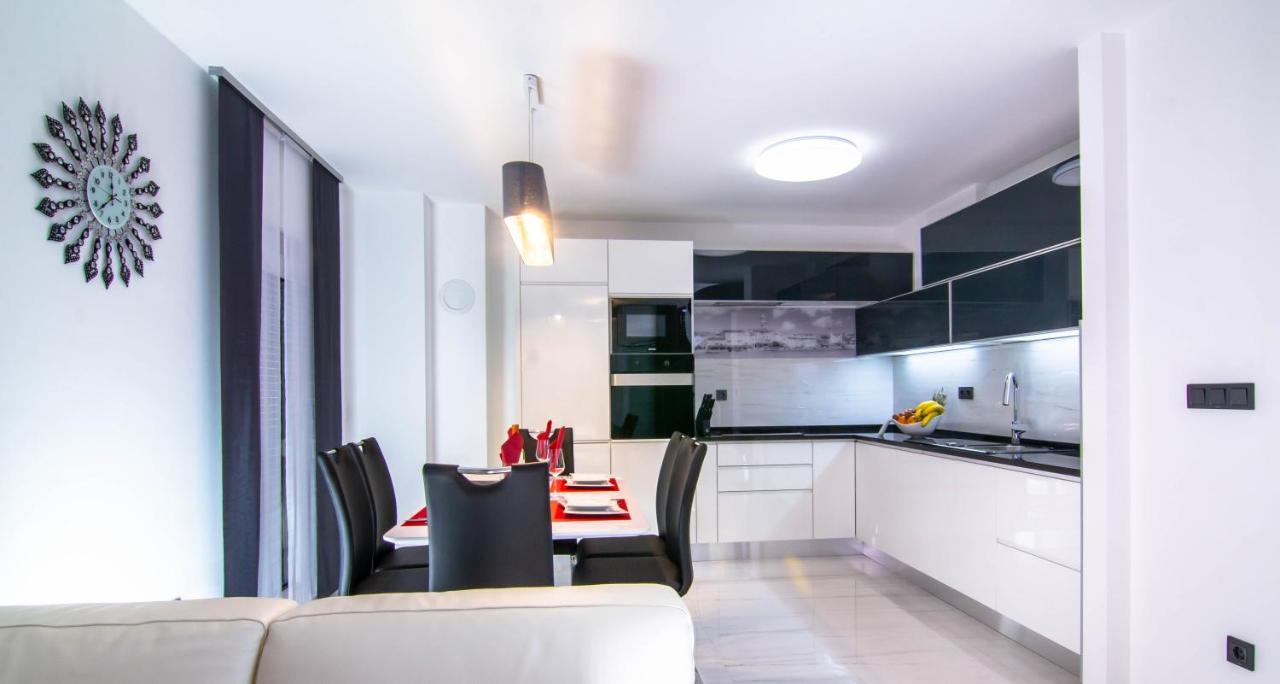Apartman Paola Vrh  Ngoại thất bức ảnh